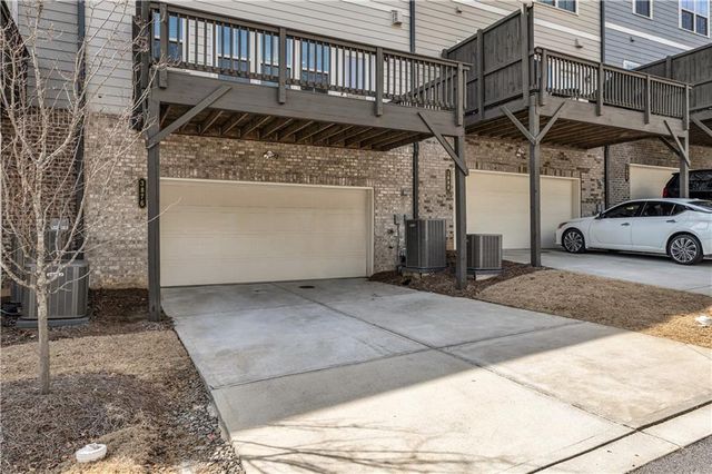 3876 Via Cima Lane, Suwanee, GA 30024