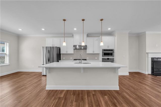 3876 Via Cima Lane, Suwanee, GA 30024