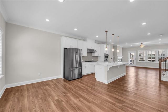 3876 Via Cima Lane, Suwanee, GA 30024