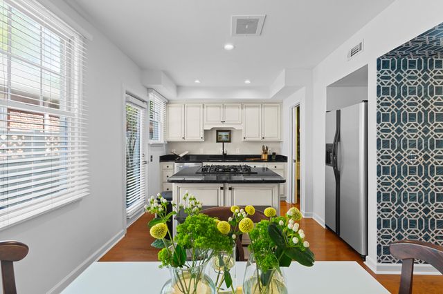 43 St Margaret Street C, Charleston, SC 29403