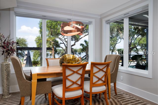 63 Skull Creek Dr Apt 104, Hilton Head Island, SC 29926