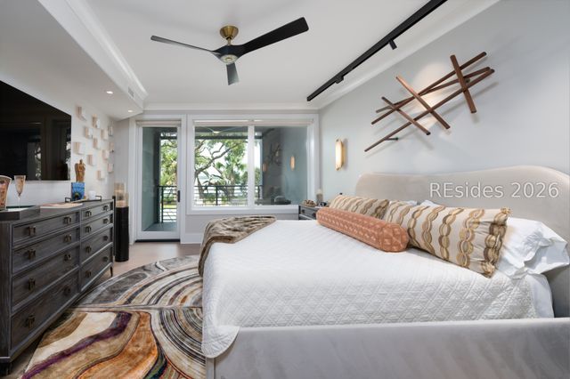 63 Skull Creek Dr Apt 104, Hilton Head Island, SC 29926