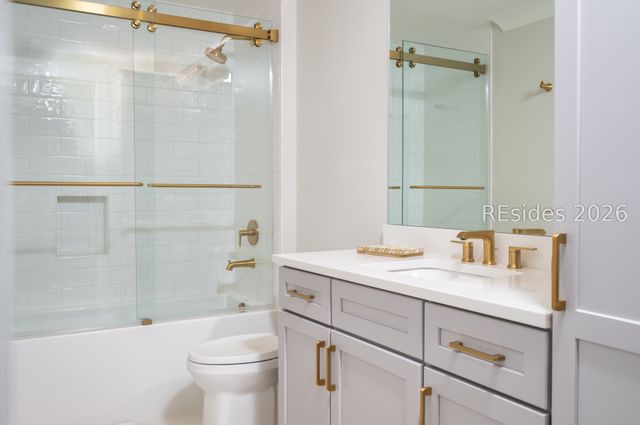 63 Skull Creek Dr Apt 104, Hilton Head Island, SC 29926