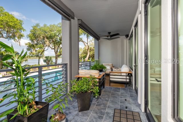 63 Skull Creek Dr Apt 104, Hilton Head Island, SC 29926