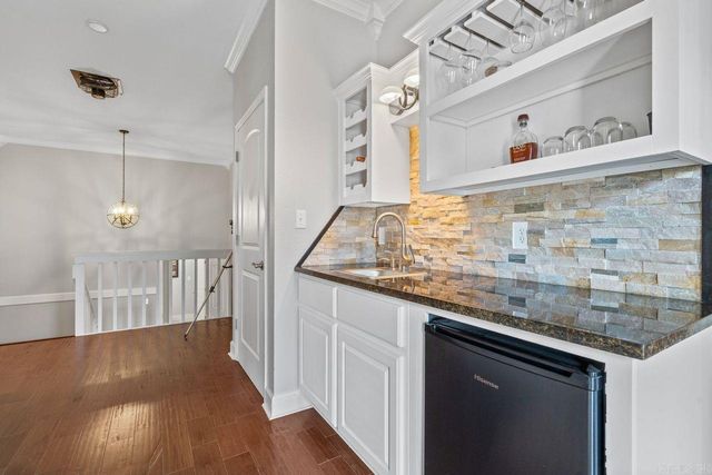 1693 Treasure Isle Road, Hot Springs, AR 71913