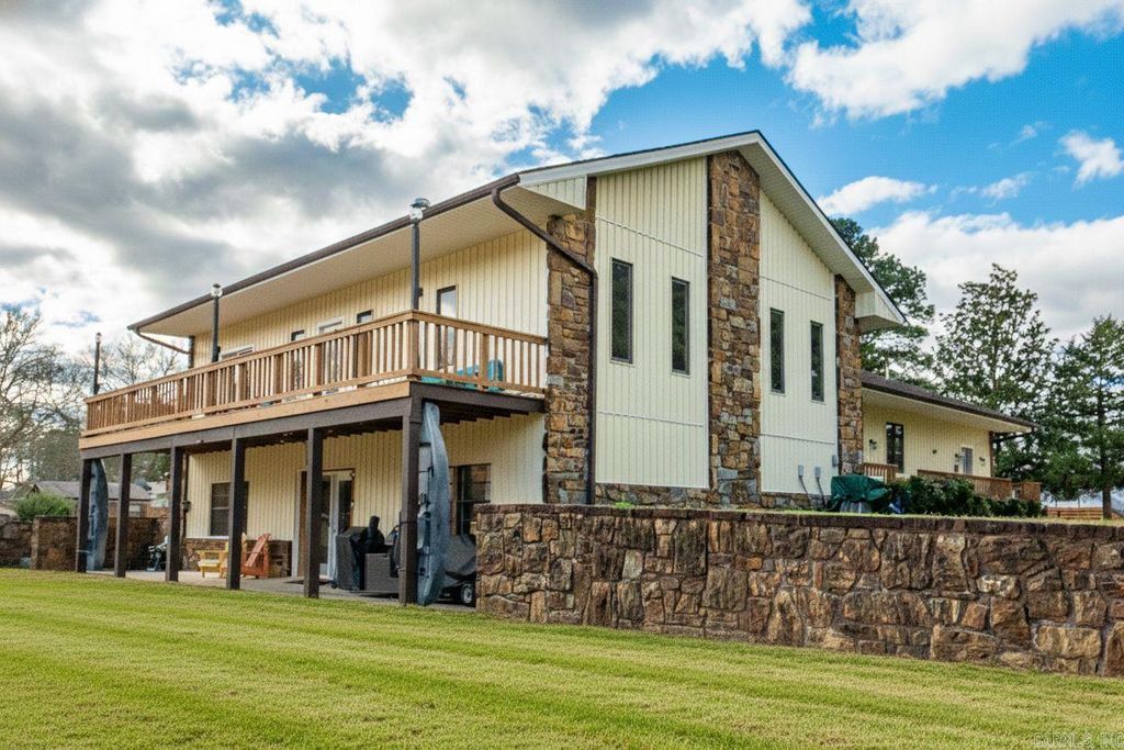 1693 Treasure Isle Road, Hot Springs, AR 71913