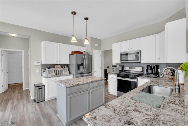 9307 Calista Drive, North Ridgeville, OH 44039