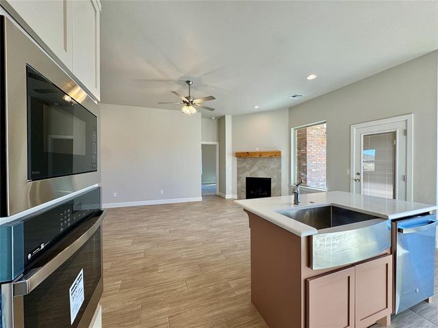 9336 NW 143rd Street, Yukon, OK 73099