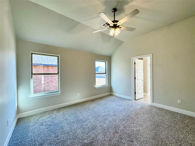 9336 NW 143rd Street, Yukon, OK 73099