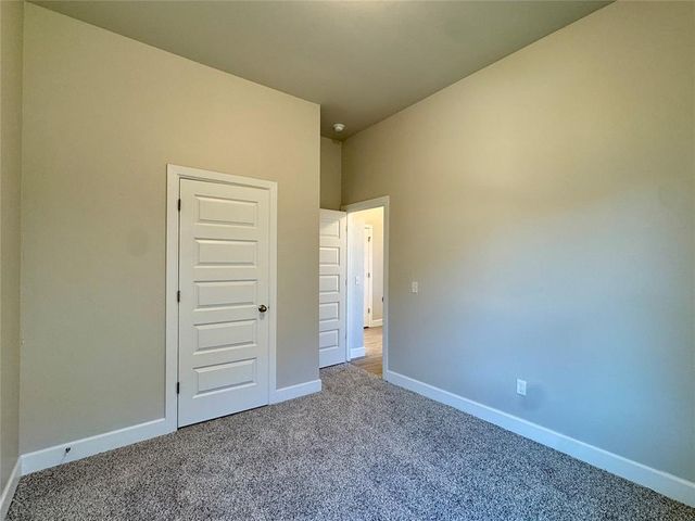 9336 NW 143rd Street, Yukon, OK 73099