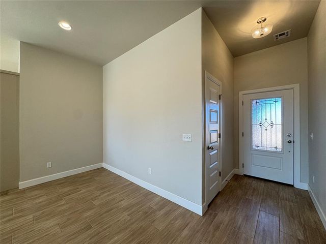 9336 NW 143rd Street, Yukon, OK 73099