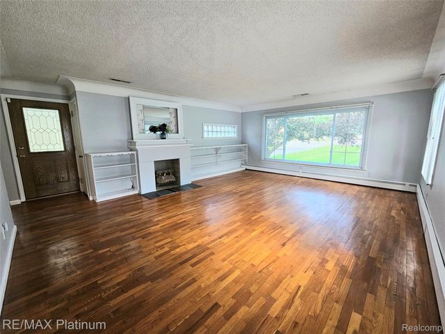 7257 Miller Road, Swartz Creek, MI 48473