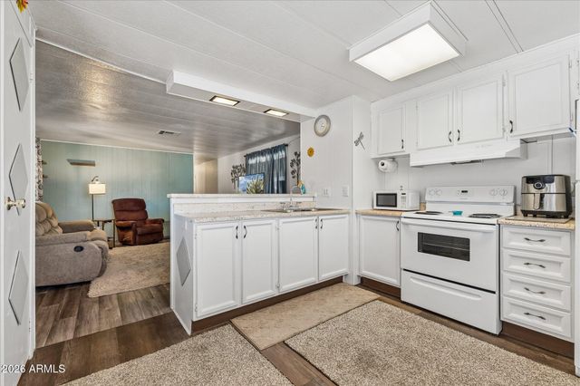 11411 N 91st Avenue 62, Peoria, AZ 85345