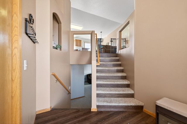 3520 Eagle Run Drive, West Fargo, ND 58078