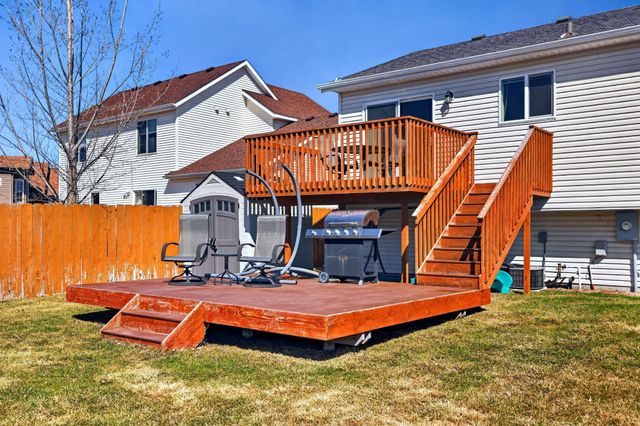 3520 Eagle Run Drive, West Fargo, ND 58078