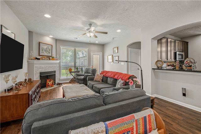 4004 Alford Street, College Station, TX 77845