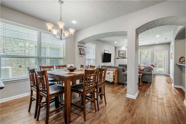 4004 Alford Street, College Station, TX 77845