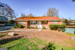 605 Floyd Drive SE, Smyrna, GA 30082