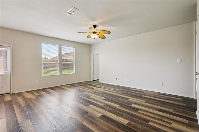 3120 Manuel Creek Drive, Little Elm, TX 75068