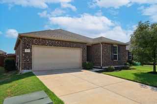 3120 Manuel Creek Drive, Little Elm, TX 75068