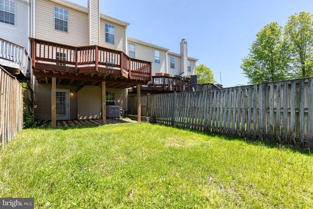 6 SANDVIEW CT, Baltimore, MD 21209