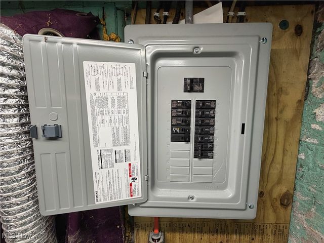 400 & 402 W 4th Street, East Liverpool, OH 43920