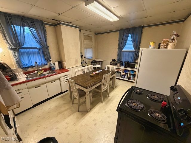 400 & 402 W 4th Street, East Liverpool, OH 43920