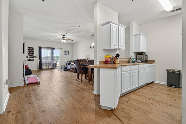 2070 Cross Gate Blvd Unit 303, Myrtle Beach, SC 29575