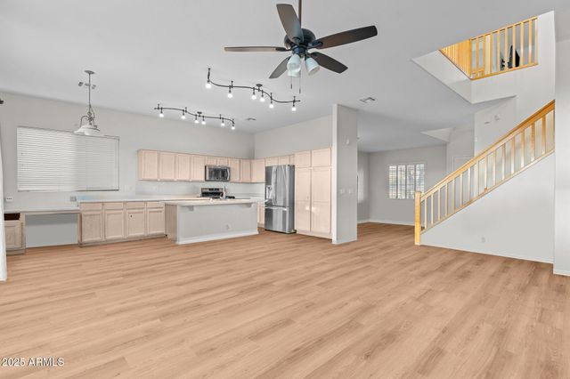 25830 N 40TH Place, Phoenix, AZ 85050