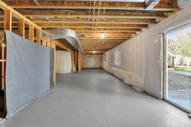 18215 E Crescent Dr, Greenacres, WA 99016