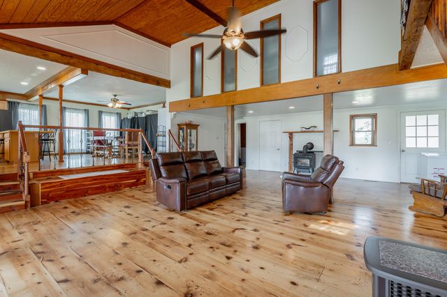 2195 Myers Road, Pikeville, TN 37367