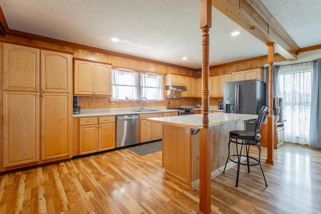 2195 Myers Road, Pikeville, TN 37367