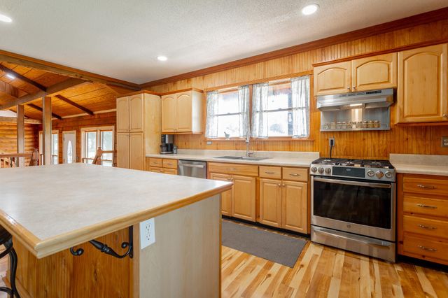 2195 Myers Road, Pikeville, TN 37367