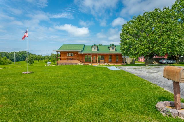 2195 Myers Road, Pikeville, TN 37367