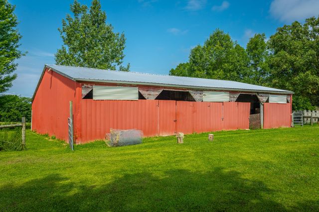 2195 Myers Road, Pikeville, TN 37367