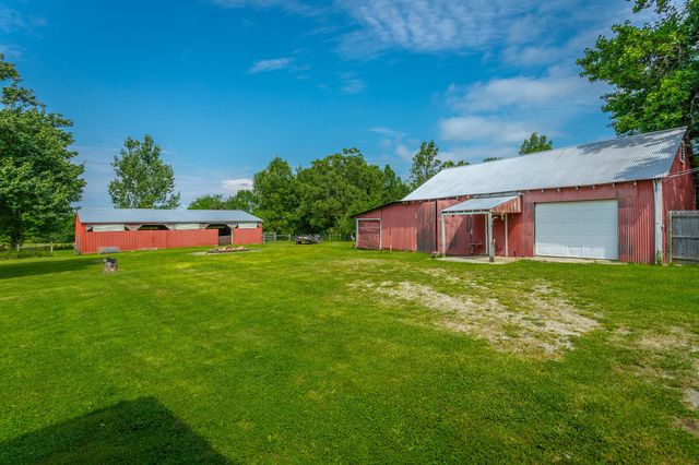 2195 Myers Road, Pikeville, TN 37367