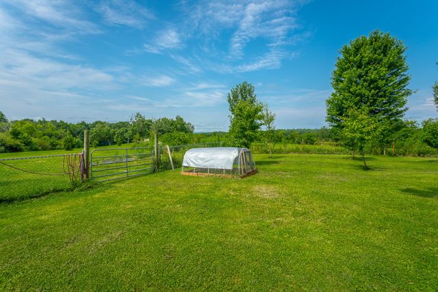 2195 Myers Road, Pikeville, TN 37367
