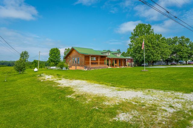 2195 Myers Road, Pikeville, TN 37367