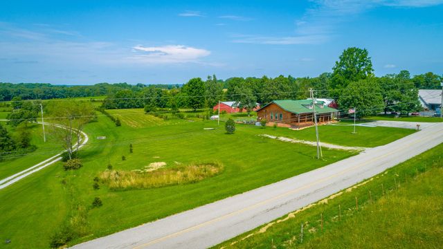 2195 Myers Road, Pikeville, TN 37367