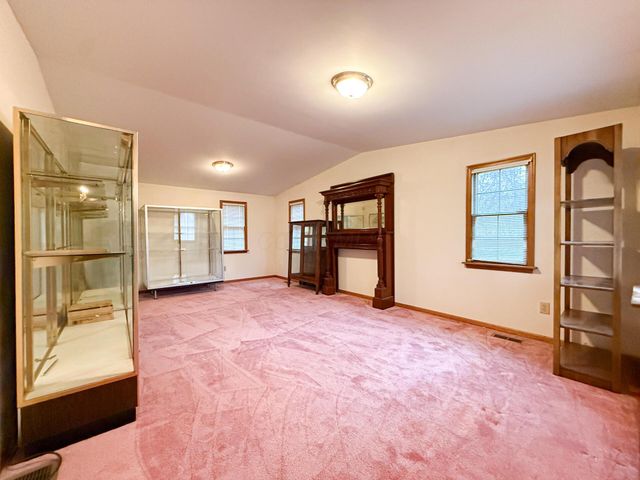 3335 Sycamore Knolls Drive, Columbus, OH 43219