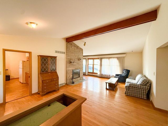 3335 Sycamore Knolls Drive, Columbus, OH 43219