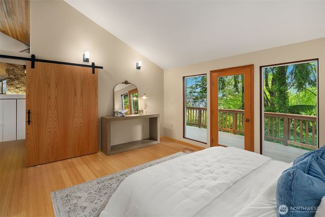 7931 E Mercer Way, Mercer Island, WA 98040