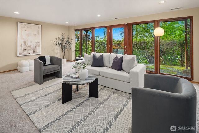 7931 E Mercer Way, Mercer Island, WA 98040