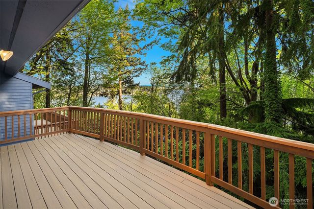 7931 E Mercer Way, Mercer Island, WA 98040