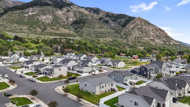 1895 N 925 E, North Ogden, UT 84414