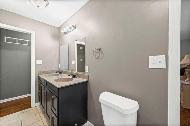 6302 E 102nd Street, Kansas City, MO 64134