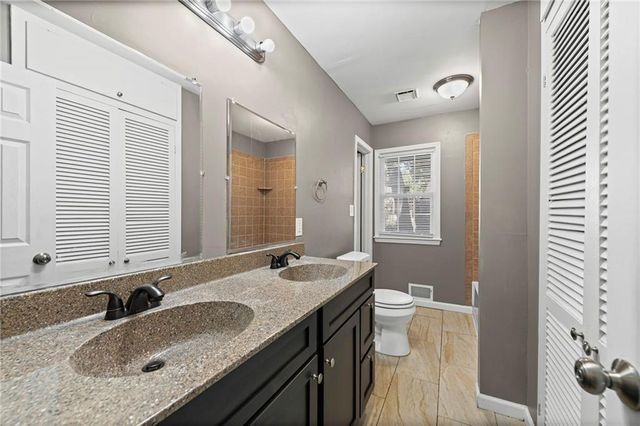 6302 E 102nd Street, Kansas City, MO 64134