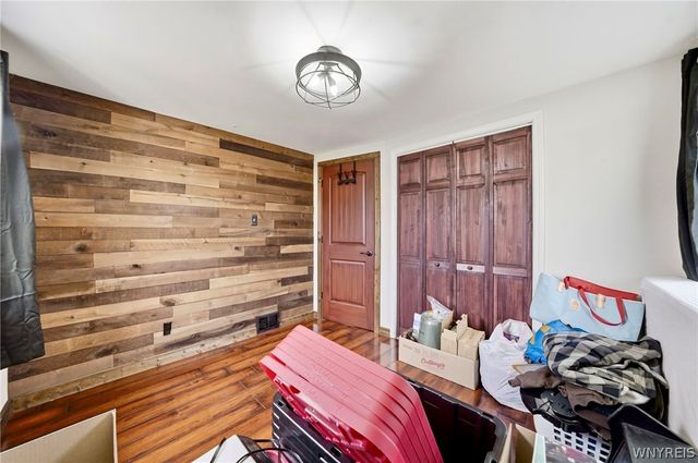 14 Ladner Avenue, Buffalo, NY 14220