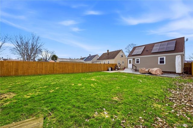 14 Ladner Avenue, Buffalo, NY 14220