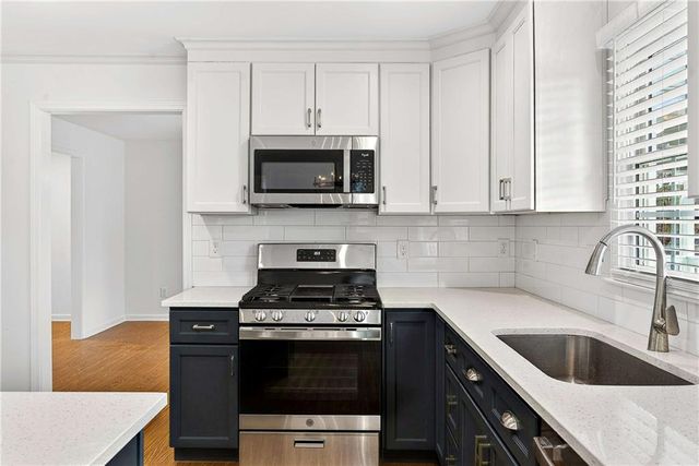 1028 Boston Ridge, Woodstock, GA 30189